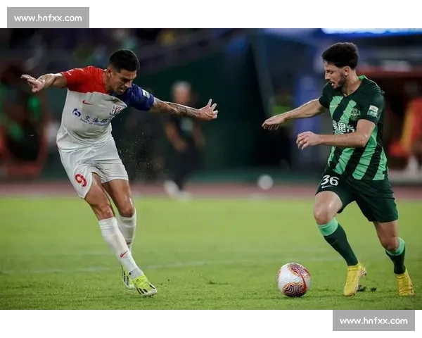 中超争冠大乱斗:三强翻车 1 分领跑,末轮生死局 中超争冠大乱斗:三强翻车 1 分领跑,末轮生死局